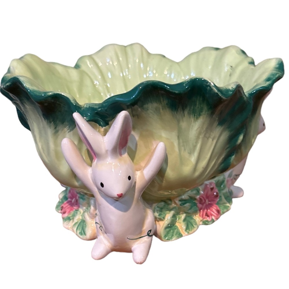 Peter Rabbit Easter Centerpiece - Picture 7 of 16